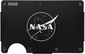 Ridge Wallet for Men - Slim Minimalist Compact Wallet and Card Holder.